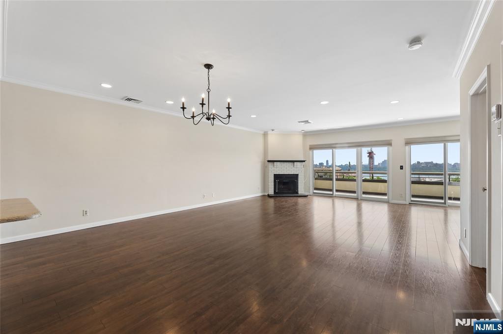 300 Gorge Road, Unit 57 Cliffside Park, NJ 07010 - Photo 14 of 31