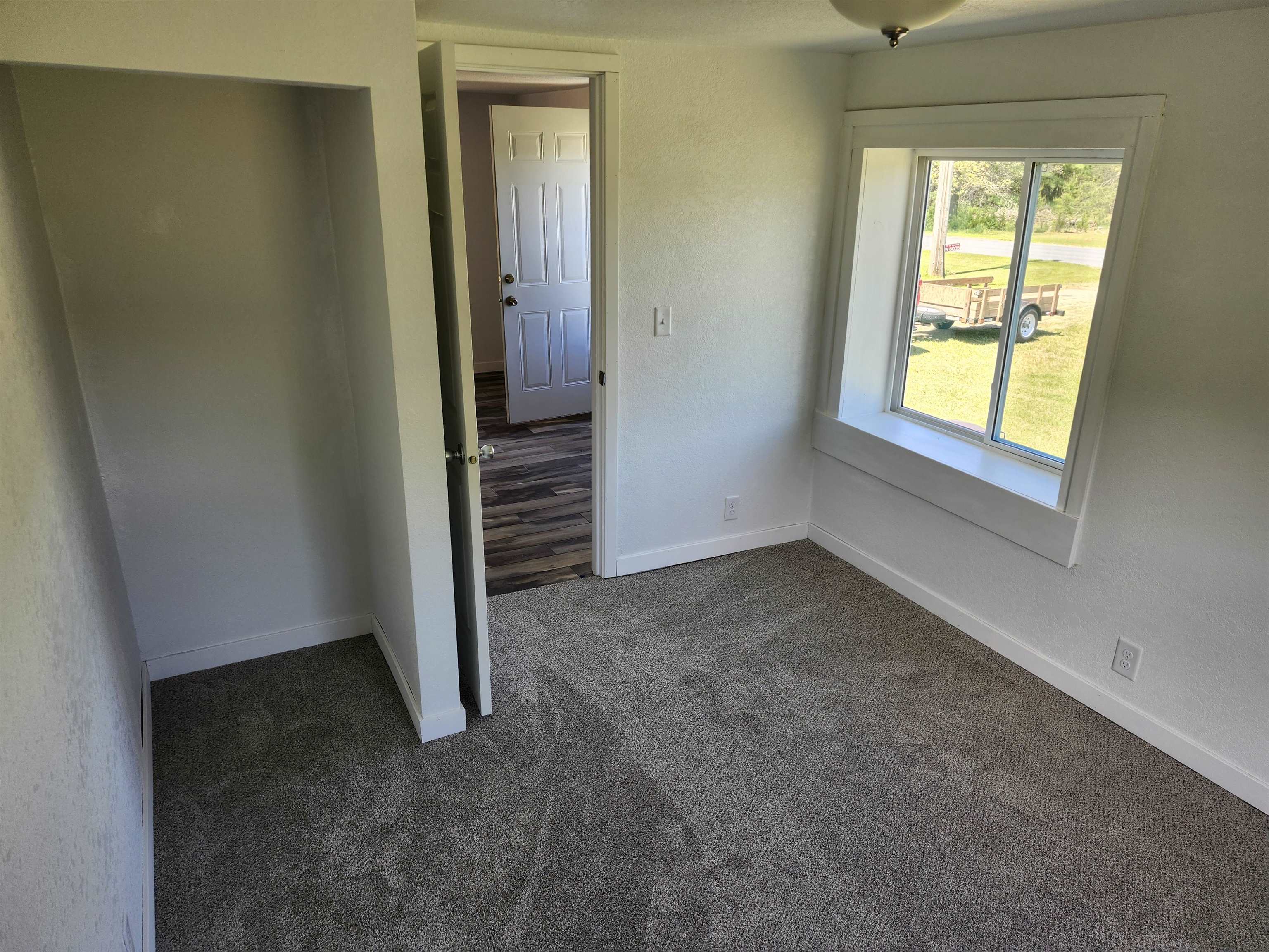 W8035 East Chicago Road Wautoma, WI 54982 - Photo 8 of 21