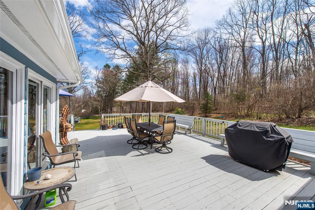 7 Stempert Road Branchville, NJ 07826 - Photo 23 of 36