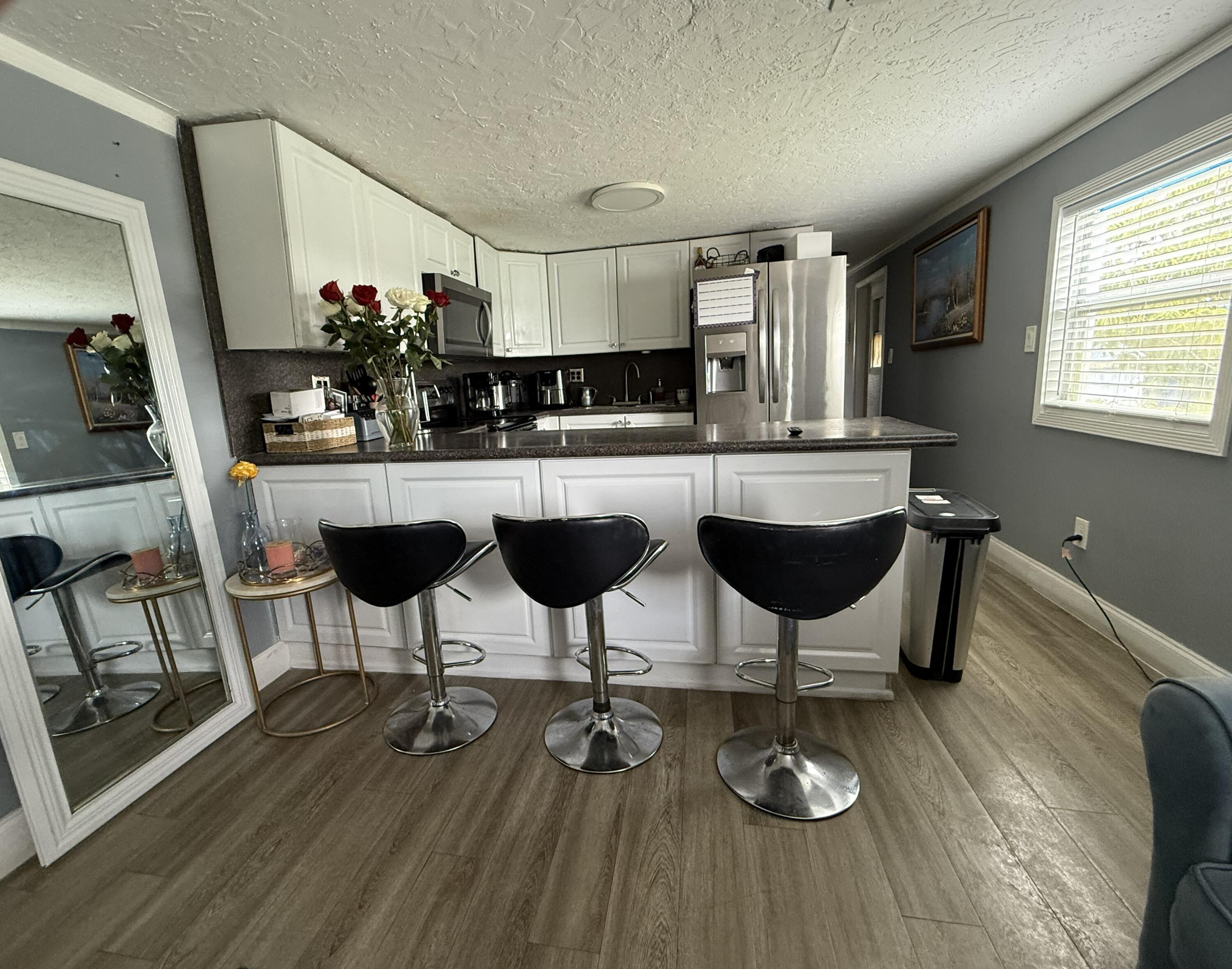 11201 Southwest 55th Street, Unit F16 Miramar, FL 33027 - Photo 2 of 24 kitchen area