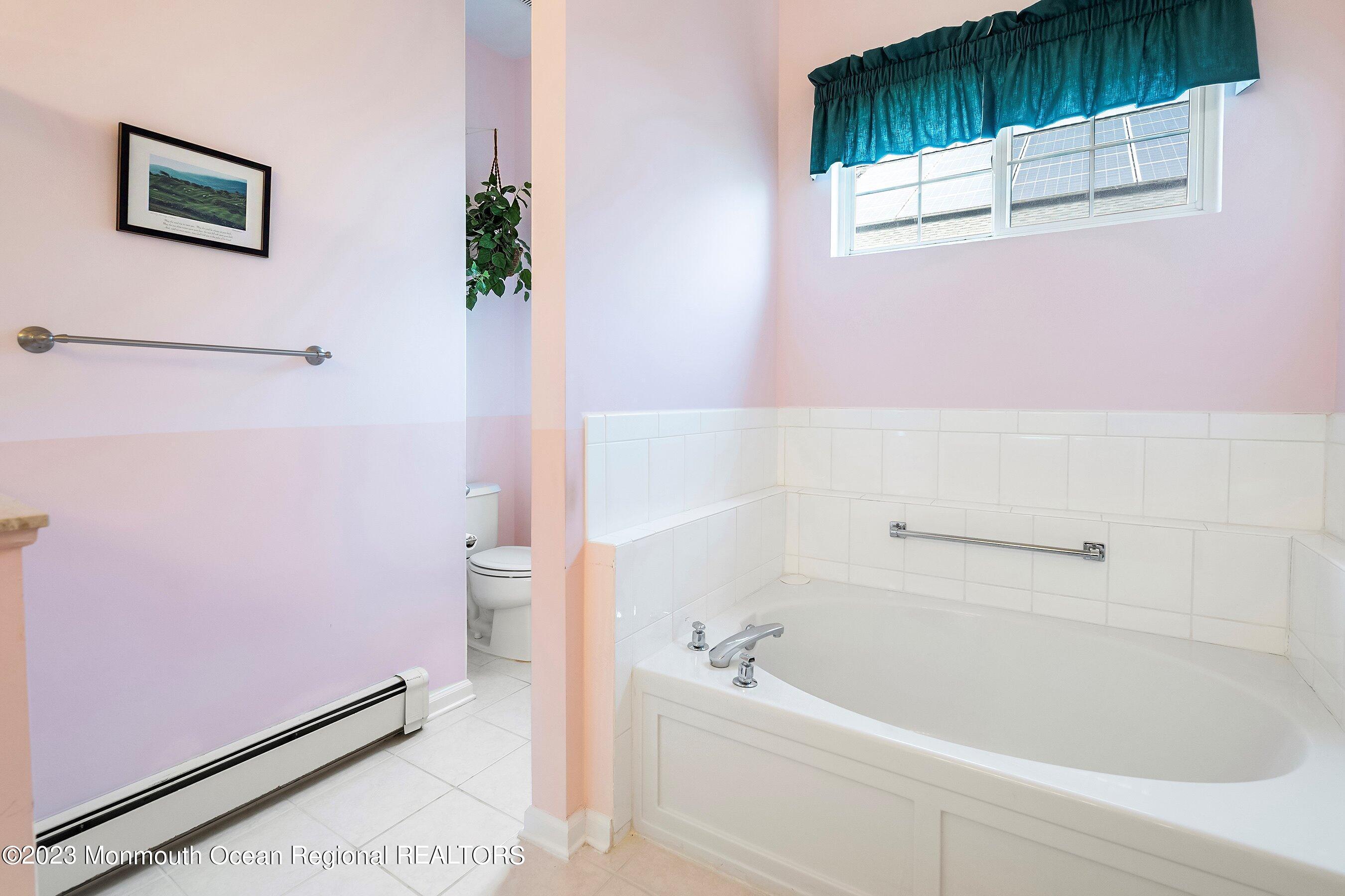 2564 Collier Road Manasquan, NJ 08736 - Photo 19 of 41 20-Bath 1B