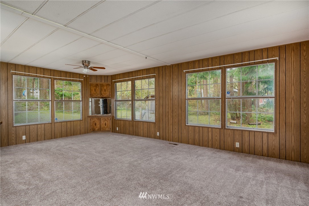 94 North Green Valley Road Oak Harbor, WA 98277 - Photo 8 of 37 Gallery Image 8