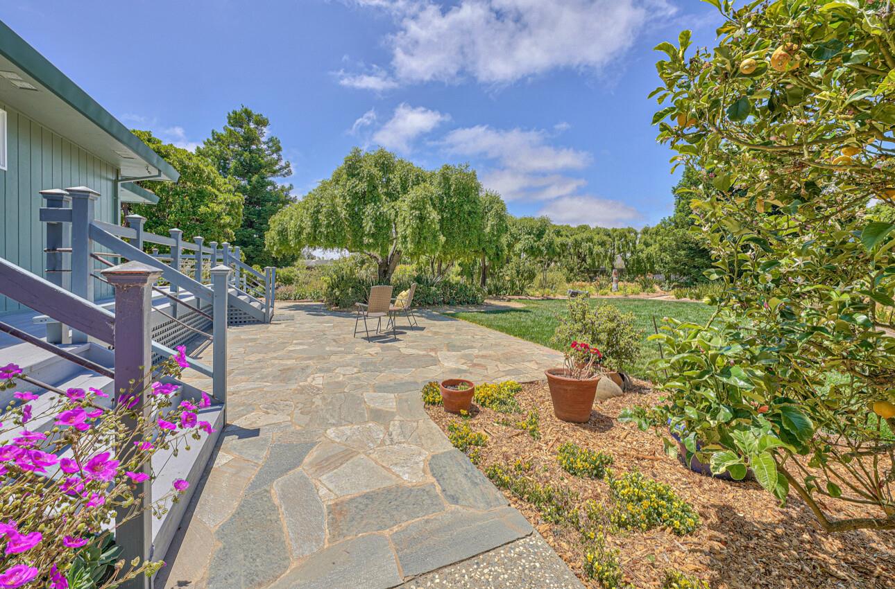 10746 Country Meadows Road Prunedale, CA 93907 - Photo 48 of 75 Gallery Image 48