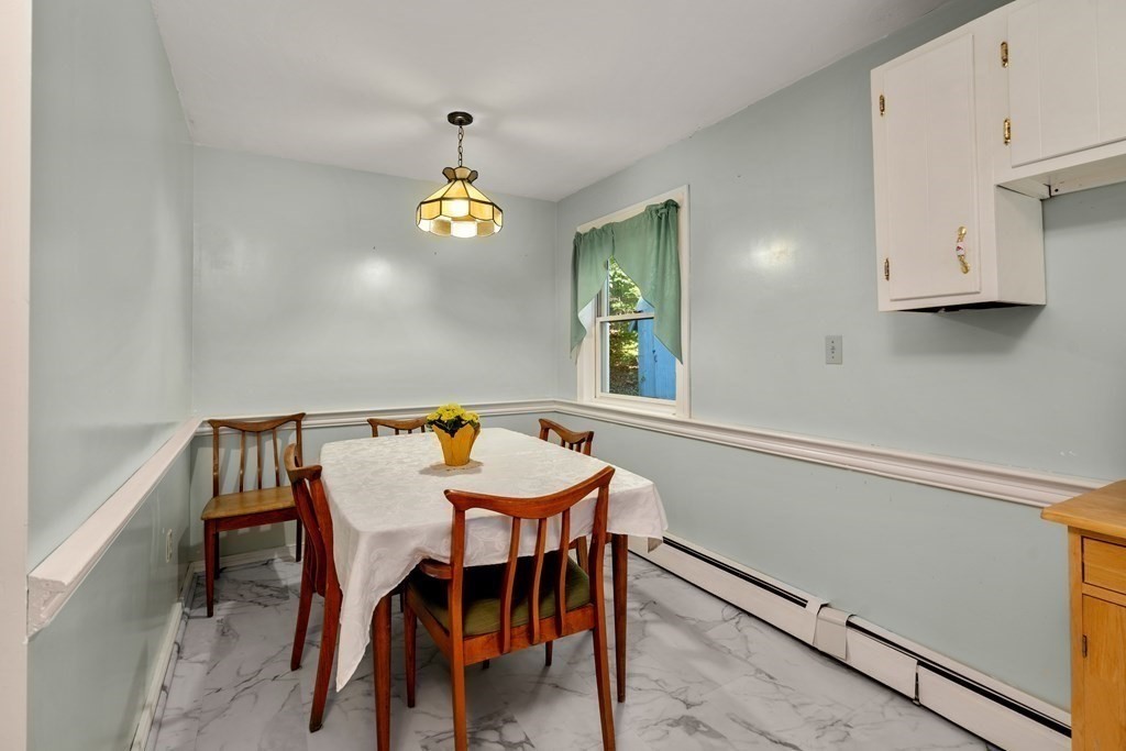 12 Dawson Road Worcester, MA 01602 - Photo 11 of 34 Gallery Image 11