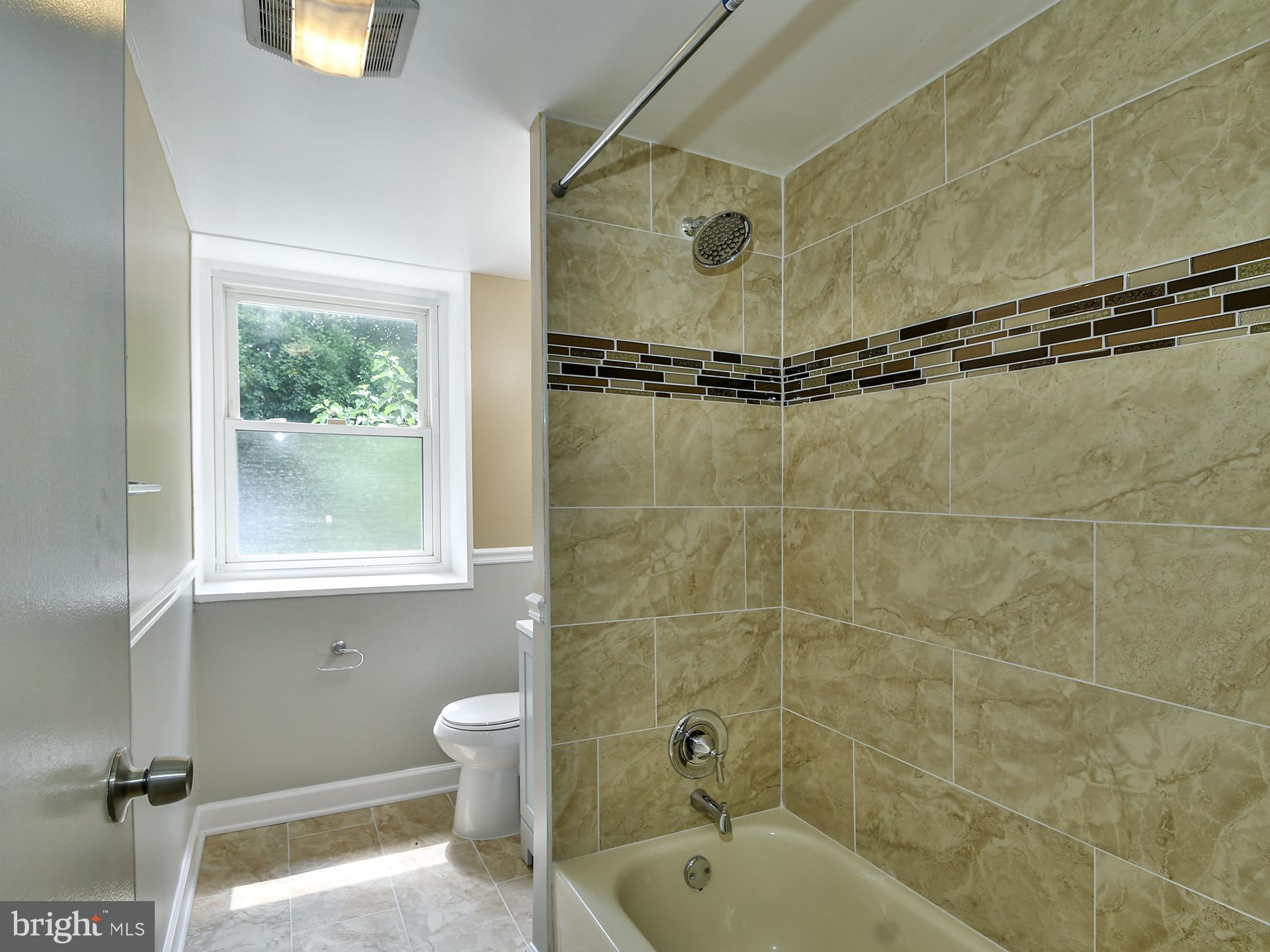 7727 Burnside Road Hyattsville, MD 20785 - Photo 17 of 26 Gallery Image 17