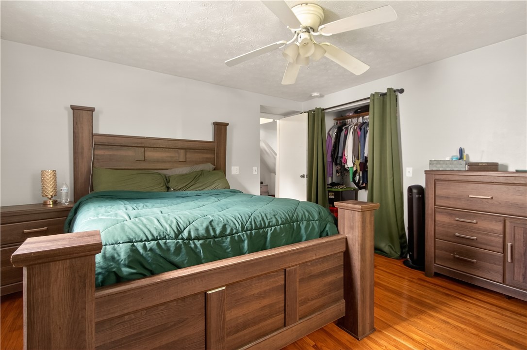147 Wood Road Greece, NY 14626 - Photo 12 of 26 Primary bedroom (1st-floor)