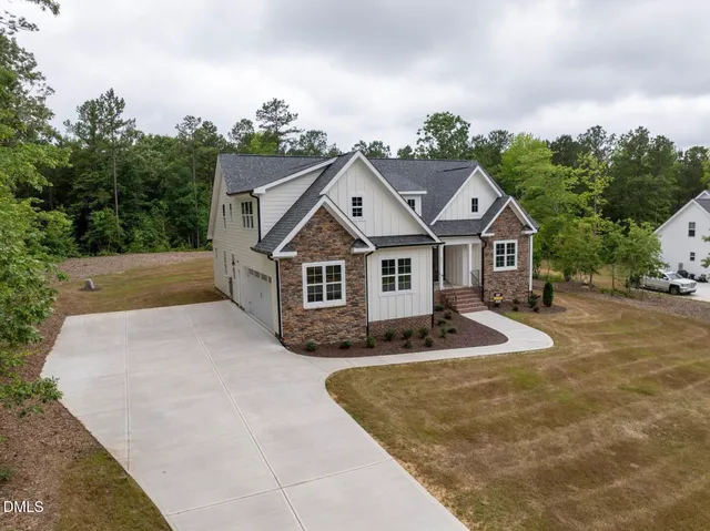 $739,900 | 225 Whistlers Cove, Louisburg, NC 27549