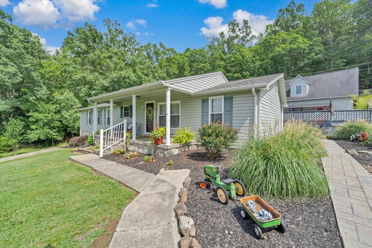 2311 Blue Bend Road Rocky Mount, VA 24151 - Photo 76 of 83 76-MIB09511