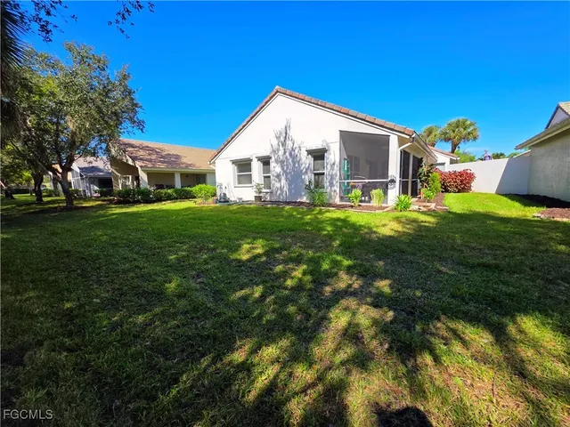 $295,000 | 2305 Summersweet Drive, Alva, FL 33920