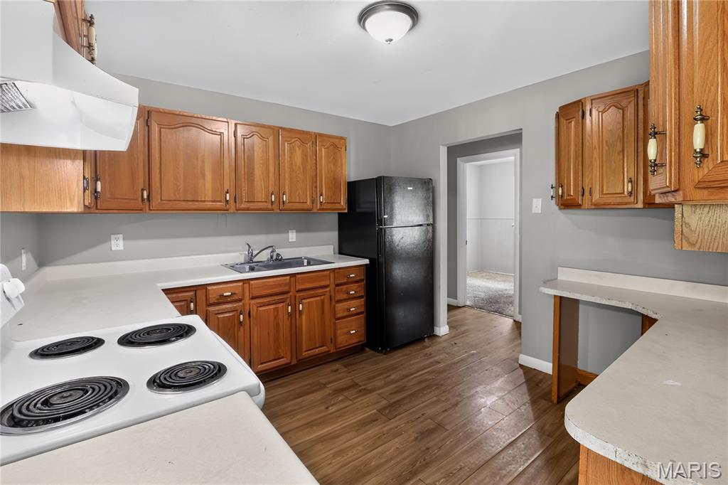 1027 Renshaw Drive Ferguson, MO 63135 - Photo 11 of 33