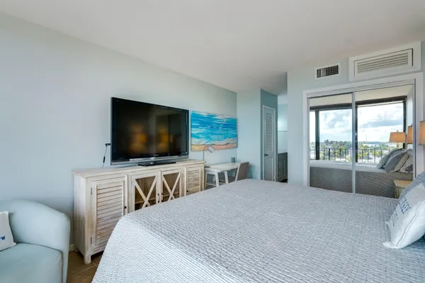 $829,000 | 225 South Beach Road, Unit 503, Tequesta, FL 33469