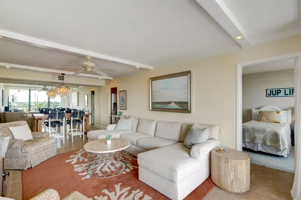 $829,000 | 225 South Beach Road, Unit 503, Tequesta, FL 33469