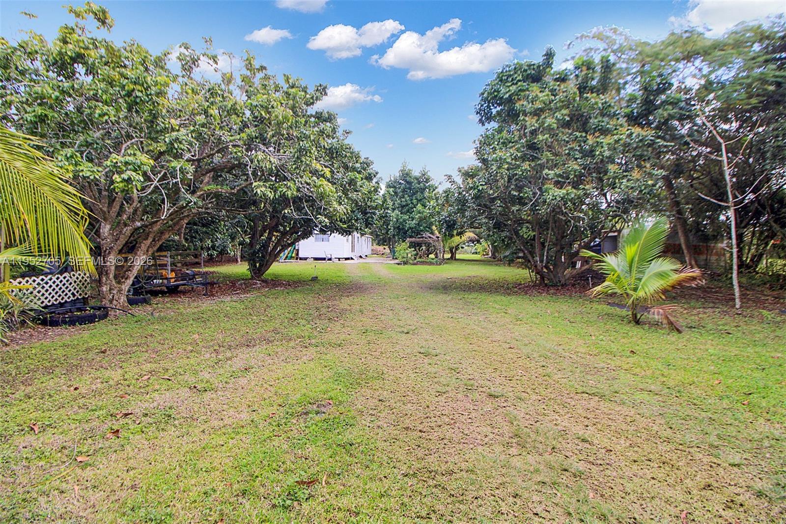 37225 Southwest 214th Avenue Homestead, FL 33034 - Photo 39 of 77