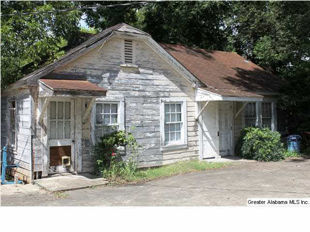 504 Pelham Road North Jacksonville, AL 36265 - Photo 5 of 19
