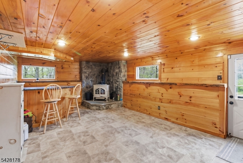 86 Kennedy Road Andover, NJ 07821 - Photo 14 of 27