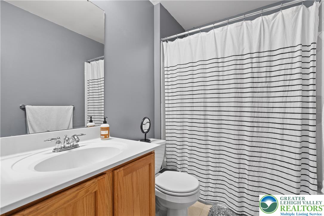 5332 Seip Road Bethlehem, PA 18017 - Photo 23 of 39