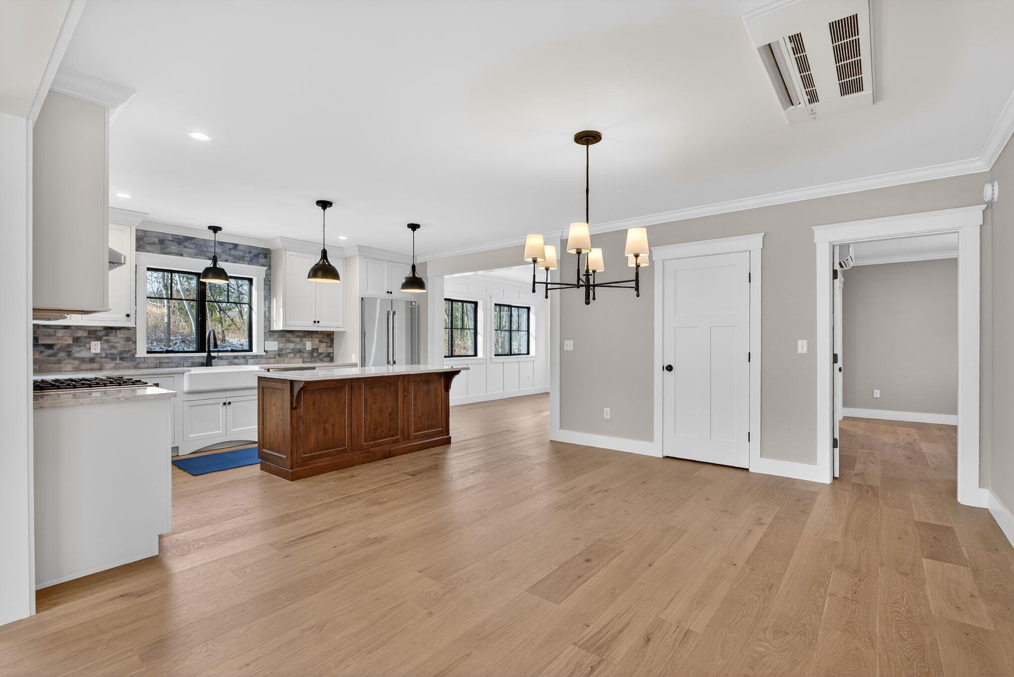 142 Main Street Kennebunkport, ME 04046 - Photo 14 of 49 142 Main