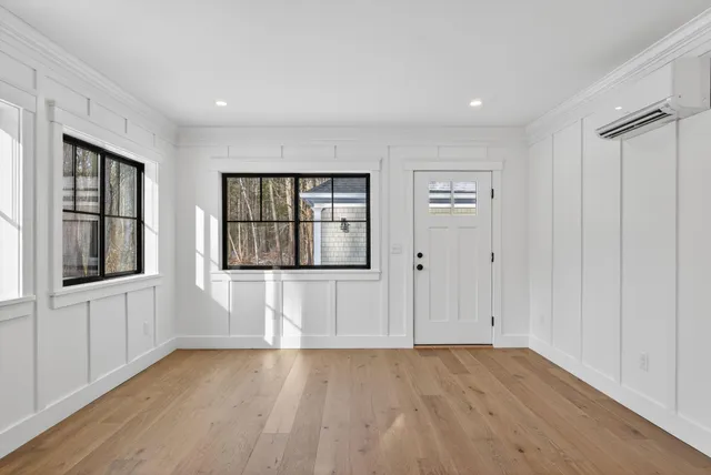 $2,495,000 | 142 Main Street, Kennebunkport, ME 04046