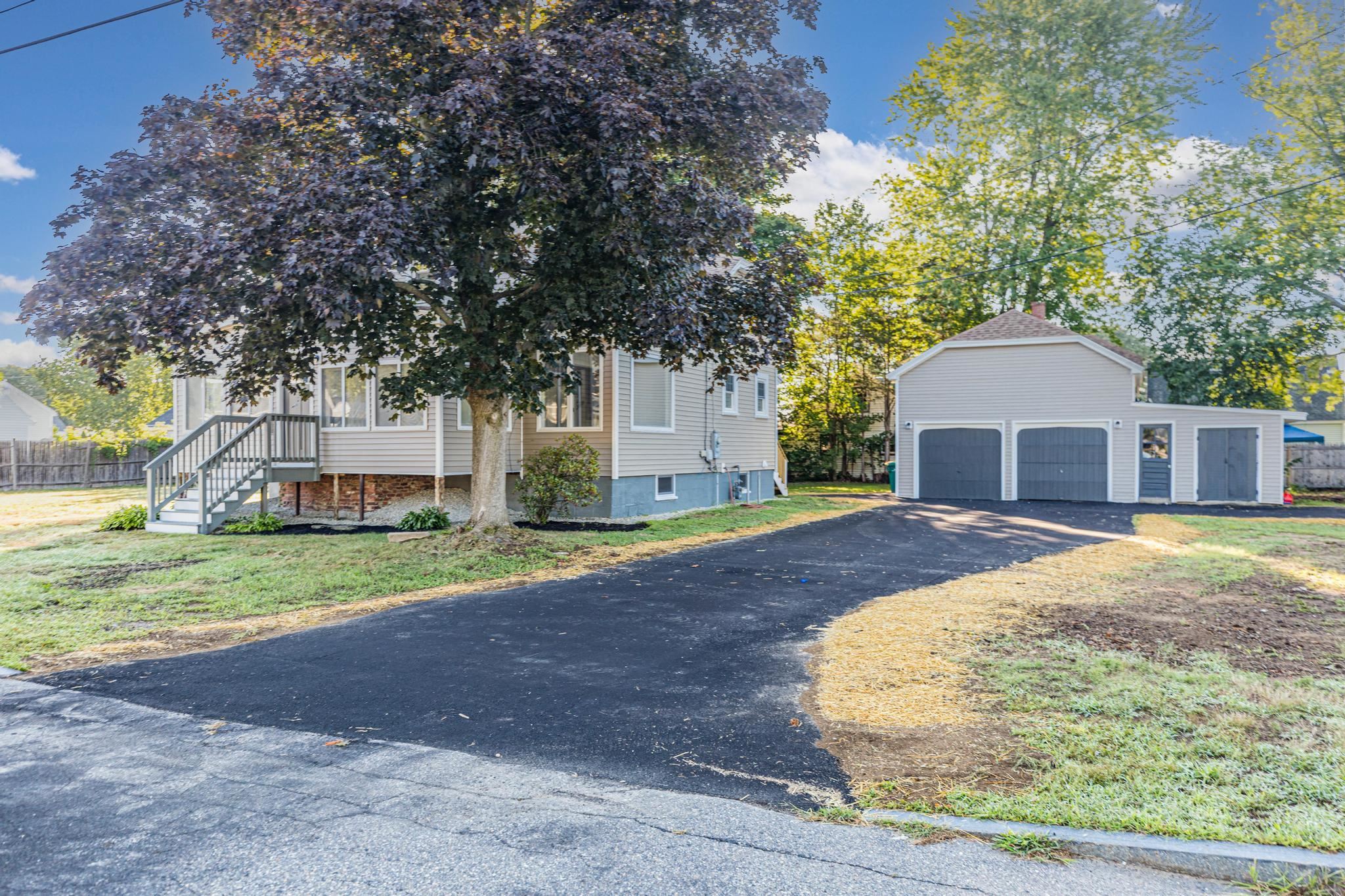 90 Maple Street Rochester, NH 03867 - Photo 31 of 40