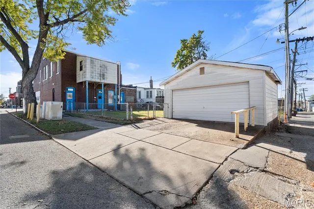 $210,000 | 6829 Gravois Avenue, St. Louis, MO 63109