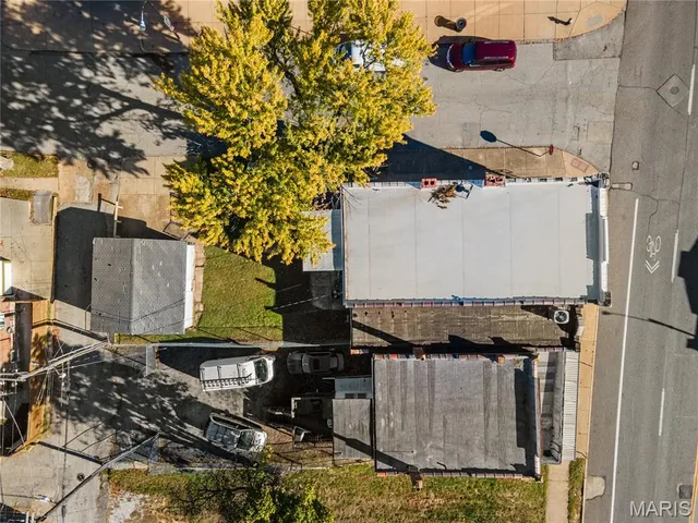 $210,000 | 6829 Gravois Avenue, St. Louis, MO 63109