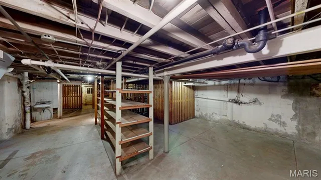 $210,000 | 6829 Gravois Avenue, St. Louis, MO 63109