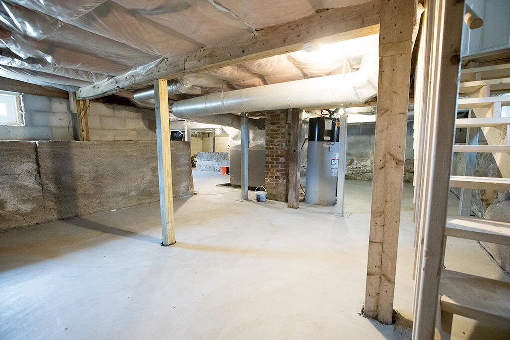 179 Main Street Corinth, ME 04427 - Photo 19 of 26 DJ2A9766