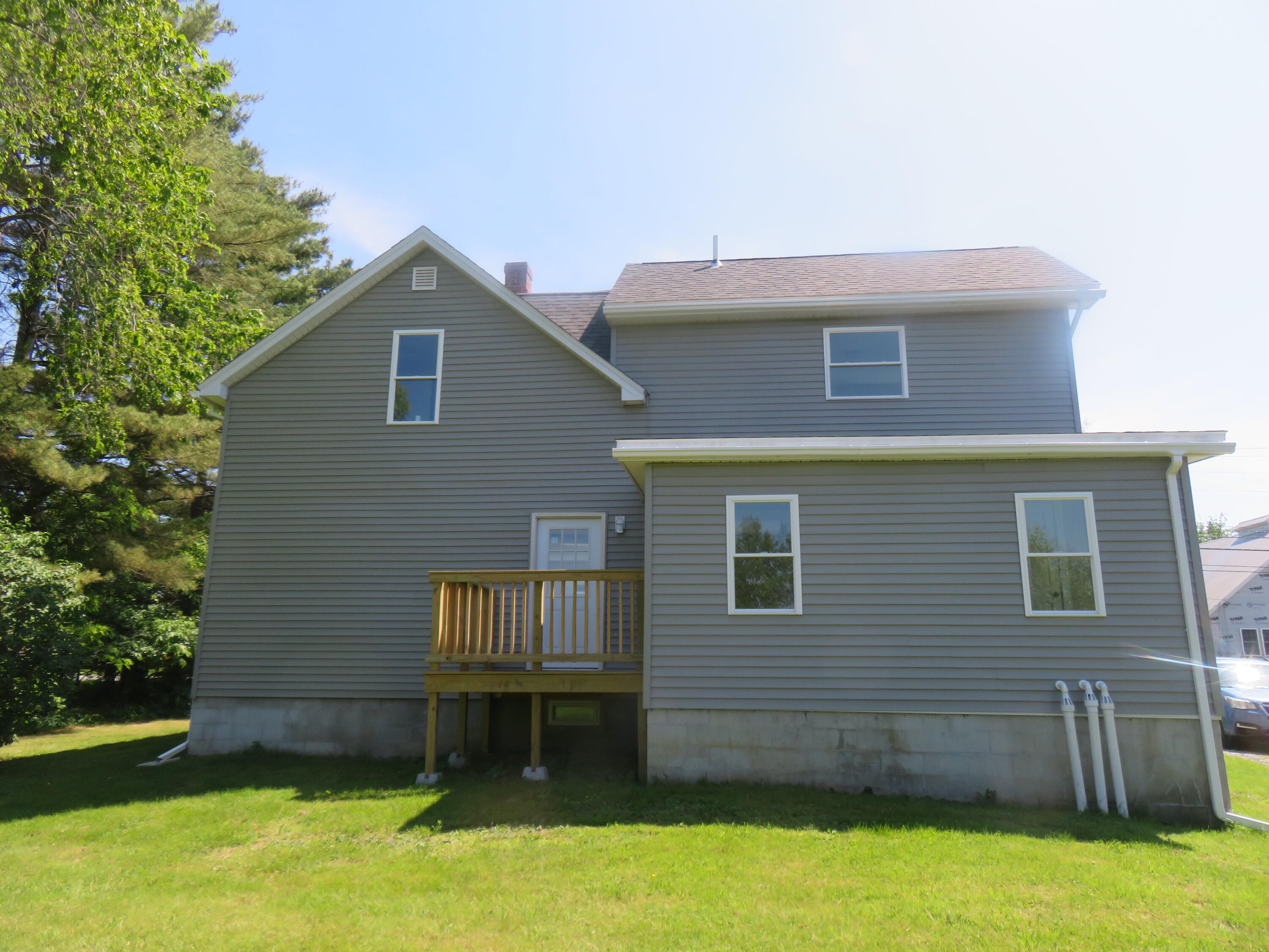 179 Main Street Corinth, ME 04427 - Photo 4 of 26 IMG_6977