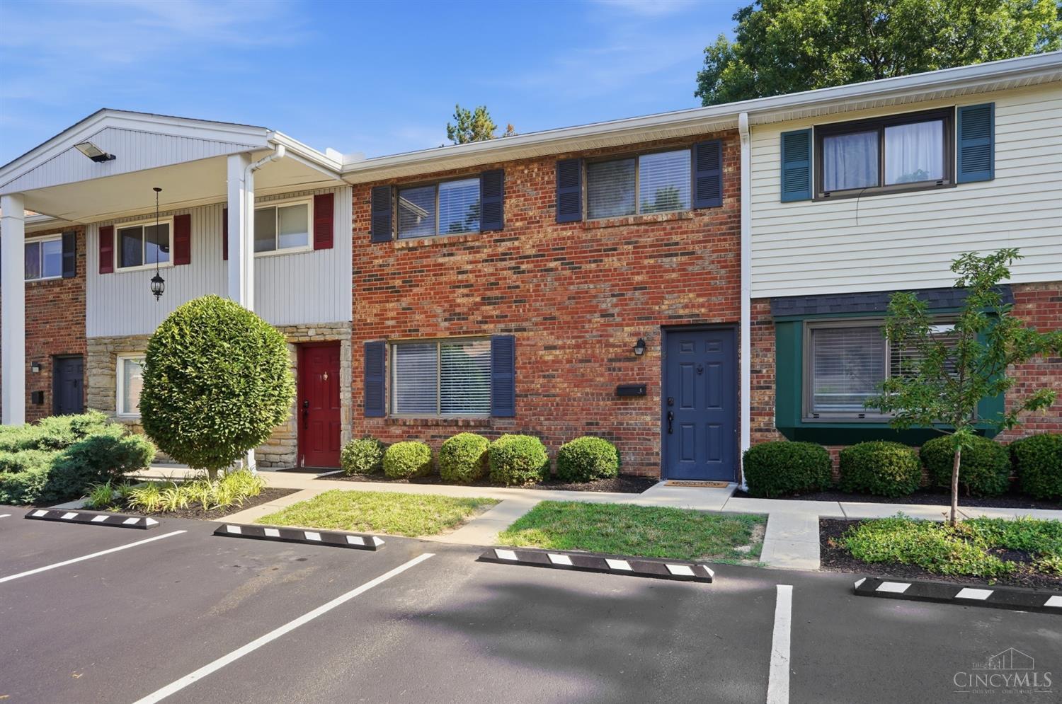 7752 Montgomery Road, Unit 3 Cincinnati, OH 45236 - Photo 3 of 43