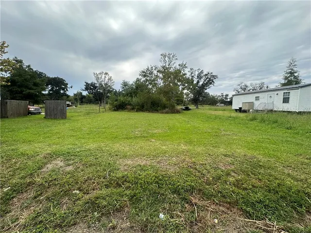$39,900 | 1608 Linda Lou Drive, St. Bernard, LA 70085