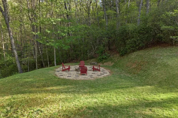 $459,000 | 273 Cox Lane, Hayesville, NC 28904