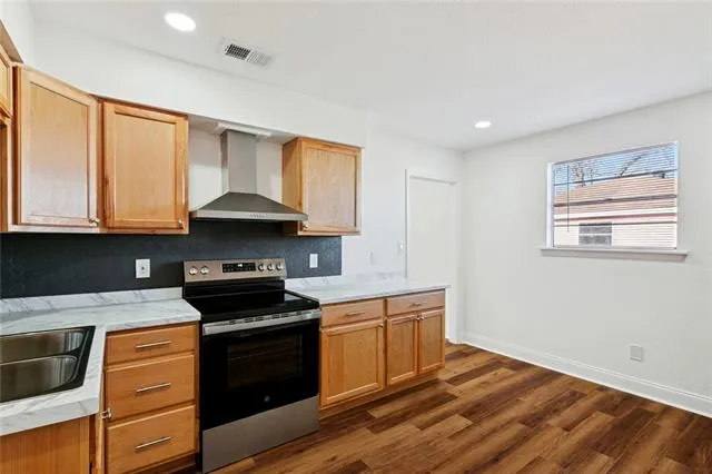 $1,650 | 2427 Octavia Drive, Chalmette, LA 70043