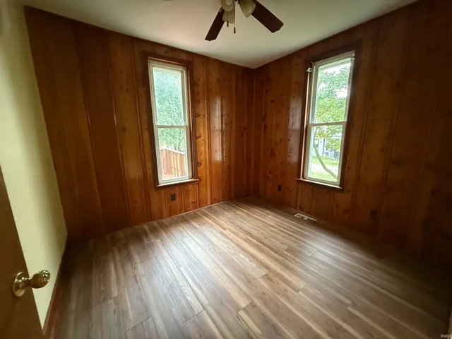 $195,000 | 7077 West 450 South, Williamsport, IN 47993