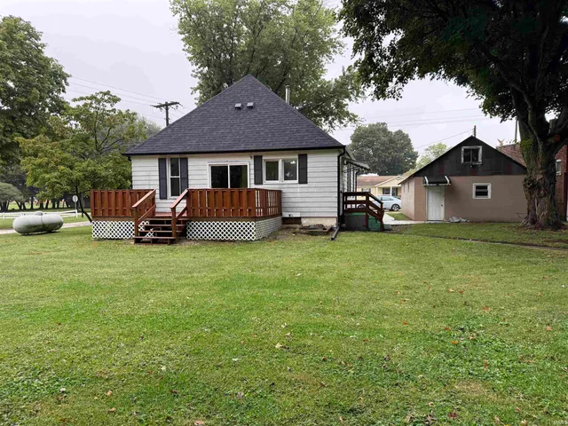 $195,000 | 7077 West 450 South, Williamsport, IN 47993