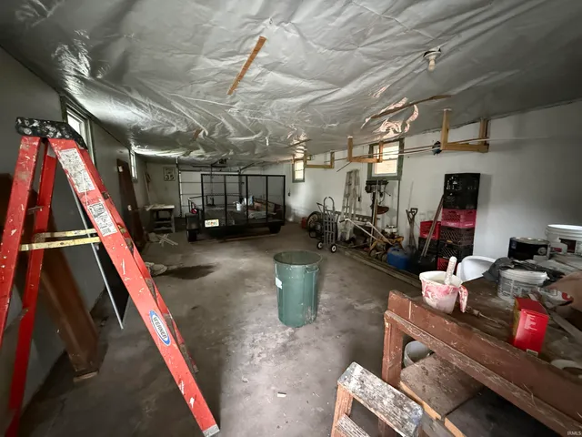 $195,000 | 7077 West 450 South, Williamsport, IN 47993