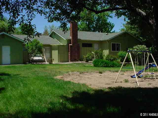 4000 Jasper Lane Reno, NV 89509 - Photo 8 of 10 a view of a house with backyard