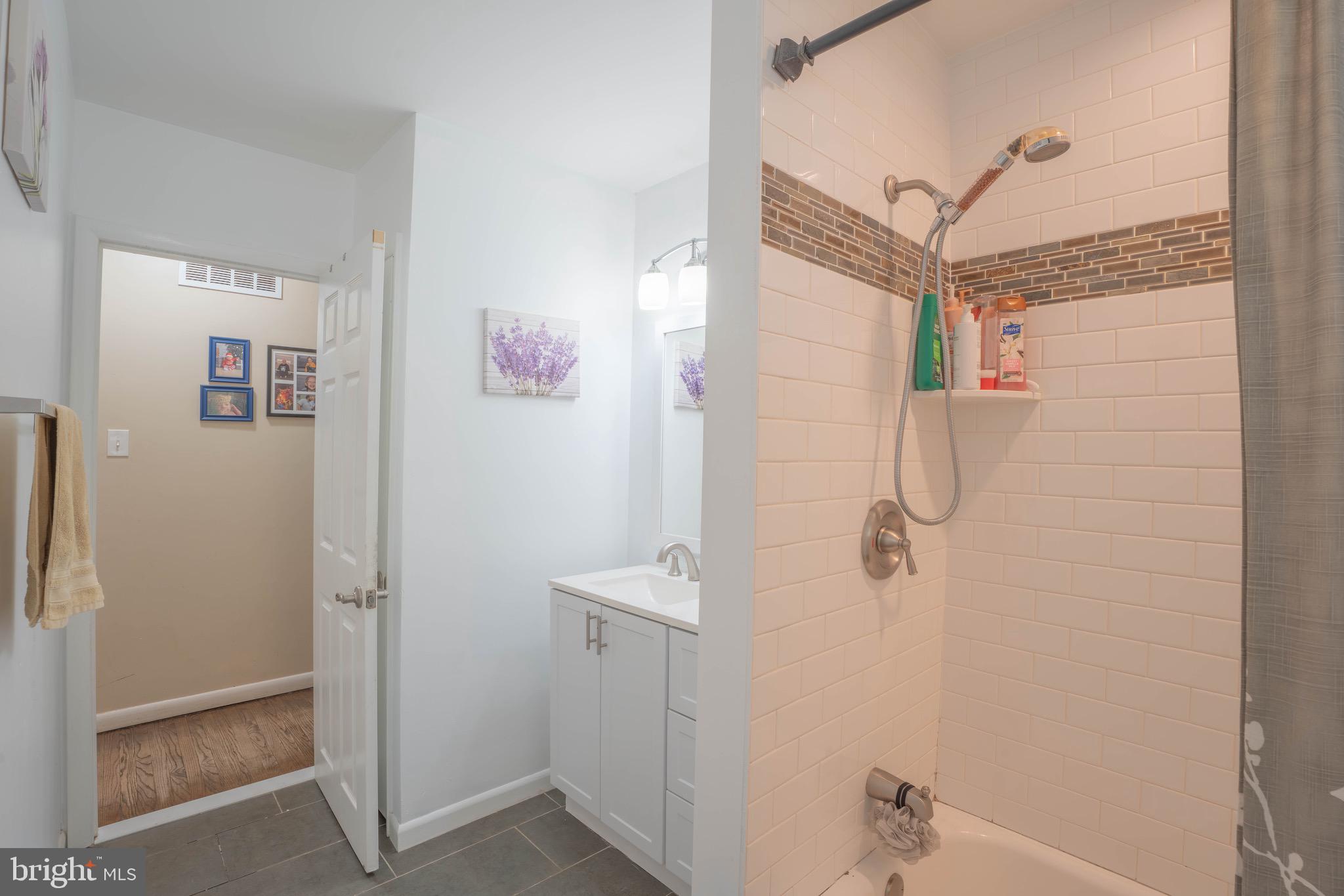 23 Springlane Drive Blackwood, NJ 08012 - Photo 16 of 39 Gallery Image 16