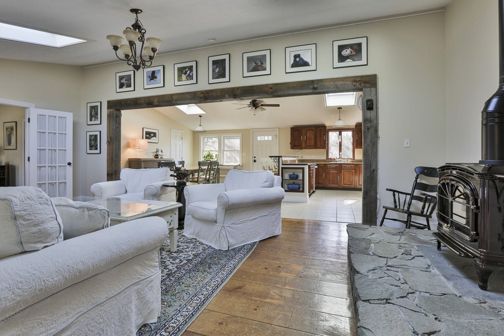 18 Ferry Road Salisbury, MA 01952 - Photo 10 of 29
