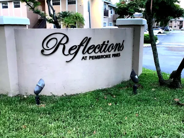 $2,300 | 2331 Northwest 96th Terrace, Unit 17M, Pembroke Pines, FL 33024