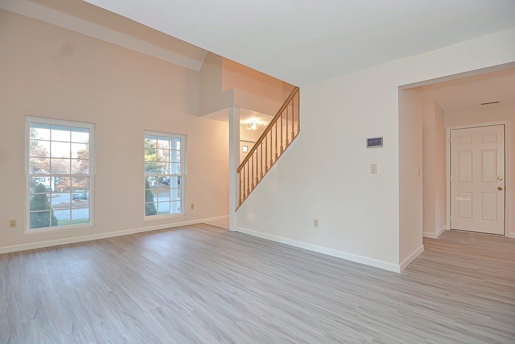 7 Tiffney Road Foxboro, MA 02035 - Photo 8 of 38 Gallery Image 8