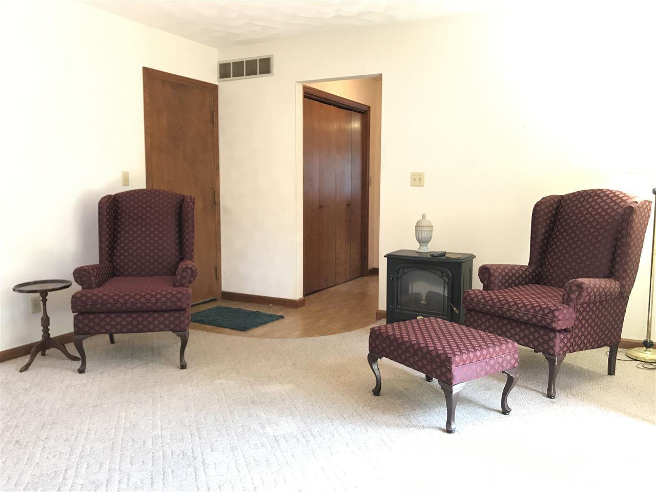 303 Coeburg Street Rio, IL 61472 - Photo 21 of 30 Gallery Image 21