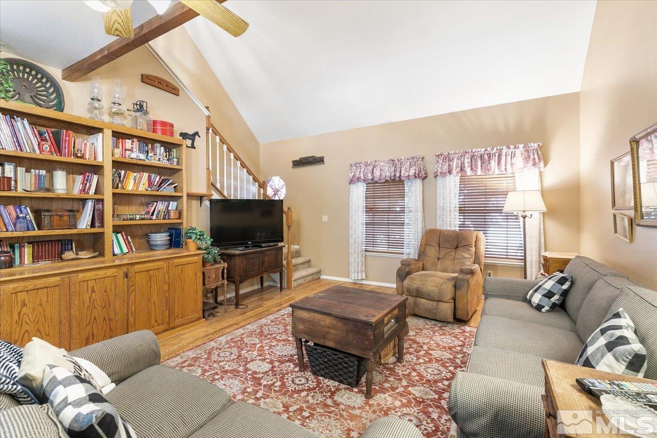 5790 Hooper Place Fallon, NV 89406 - Photo 25 of 39 a living room with furniture and a flat screen tv
