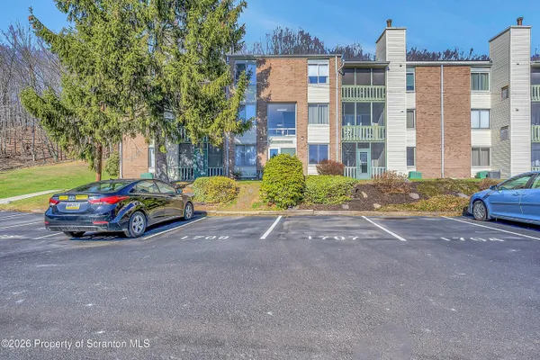 $118,000 | 1603 Summit Pointe, Scranton, PA 18508