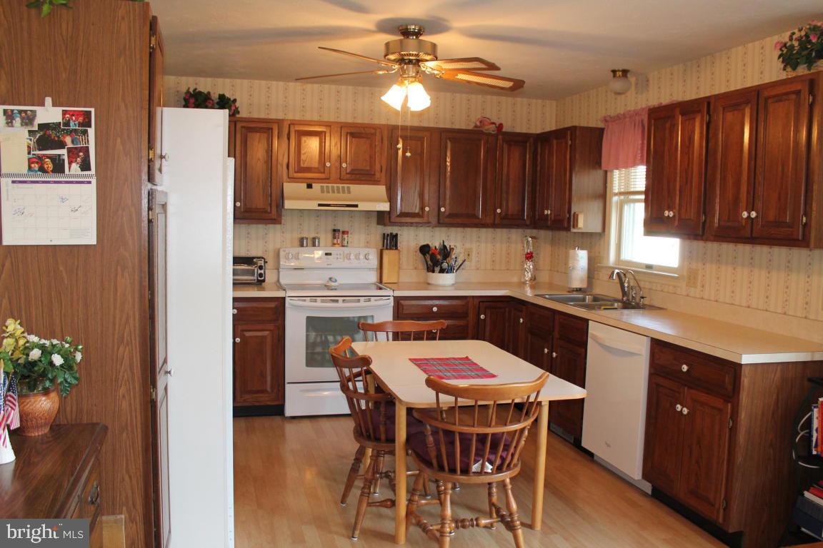 4 Brookfield Road Lititz, PA 17543 - Photo 23 of 27