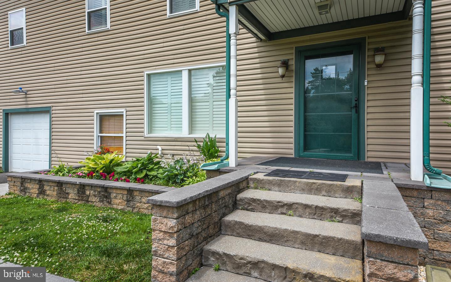 50 Princeton Road Huntingdon Valley, PA 19006 - Photo 1 of 30 Gallery Image 1
