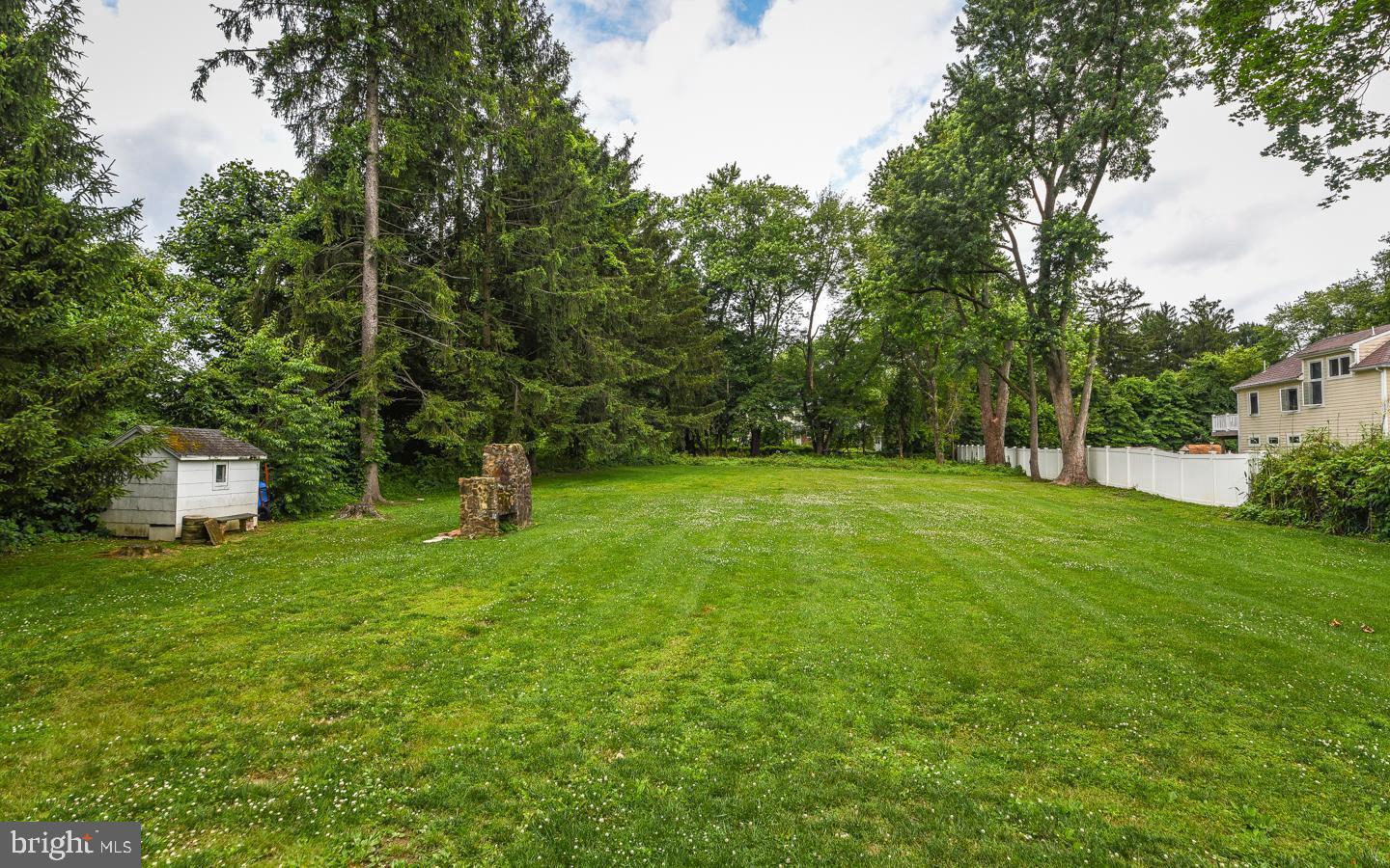 50 Princeton Road Huntingdon Valley, PA 19006 - Photo 6 of 30 Gallery Image 6