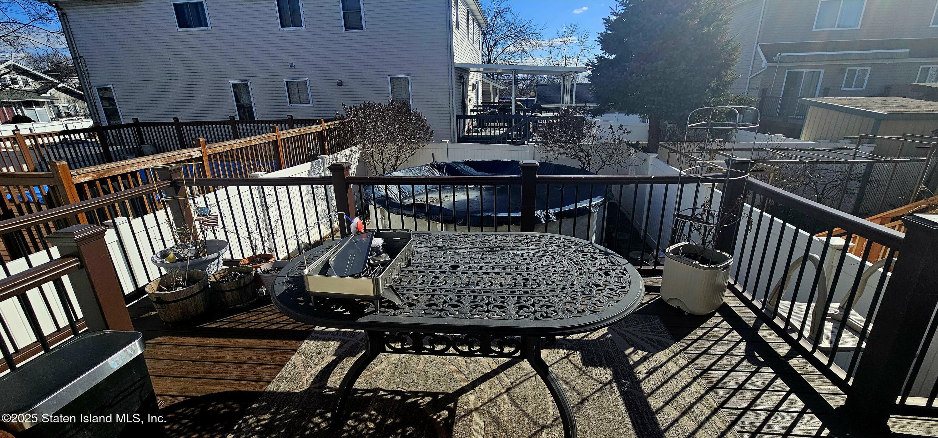 480 Riga Street Staten Island, NY 10306 - Photo 21 of 24 20250201_115927