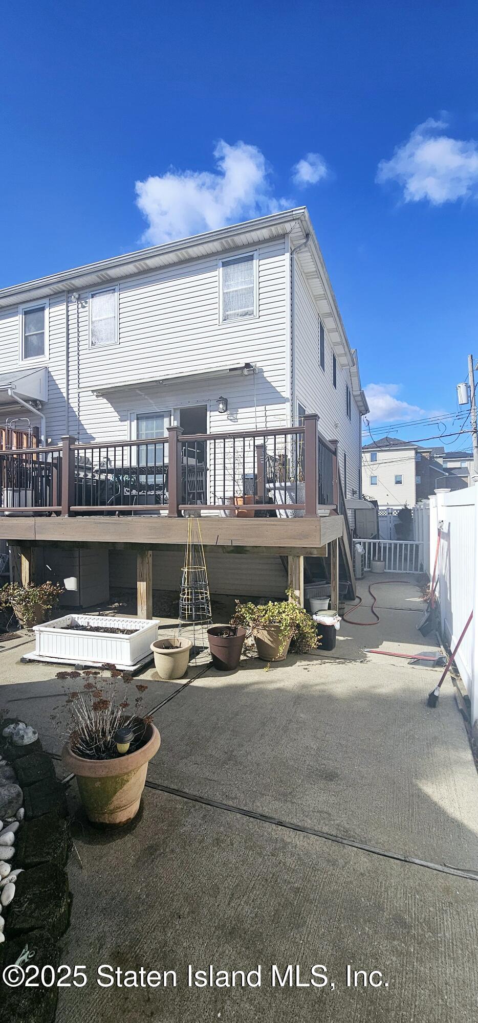 480 Riga Street Staten Island, NY 10306 - Photo 22 of 24 20250201_120000