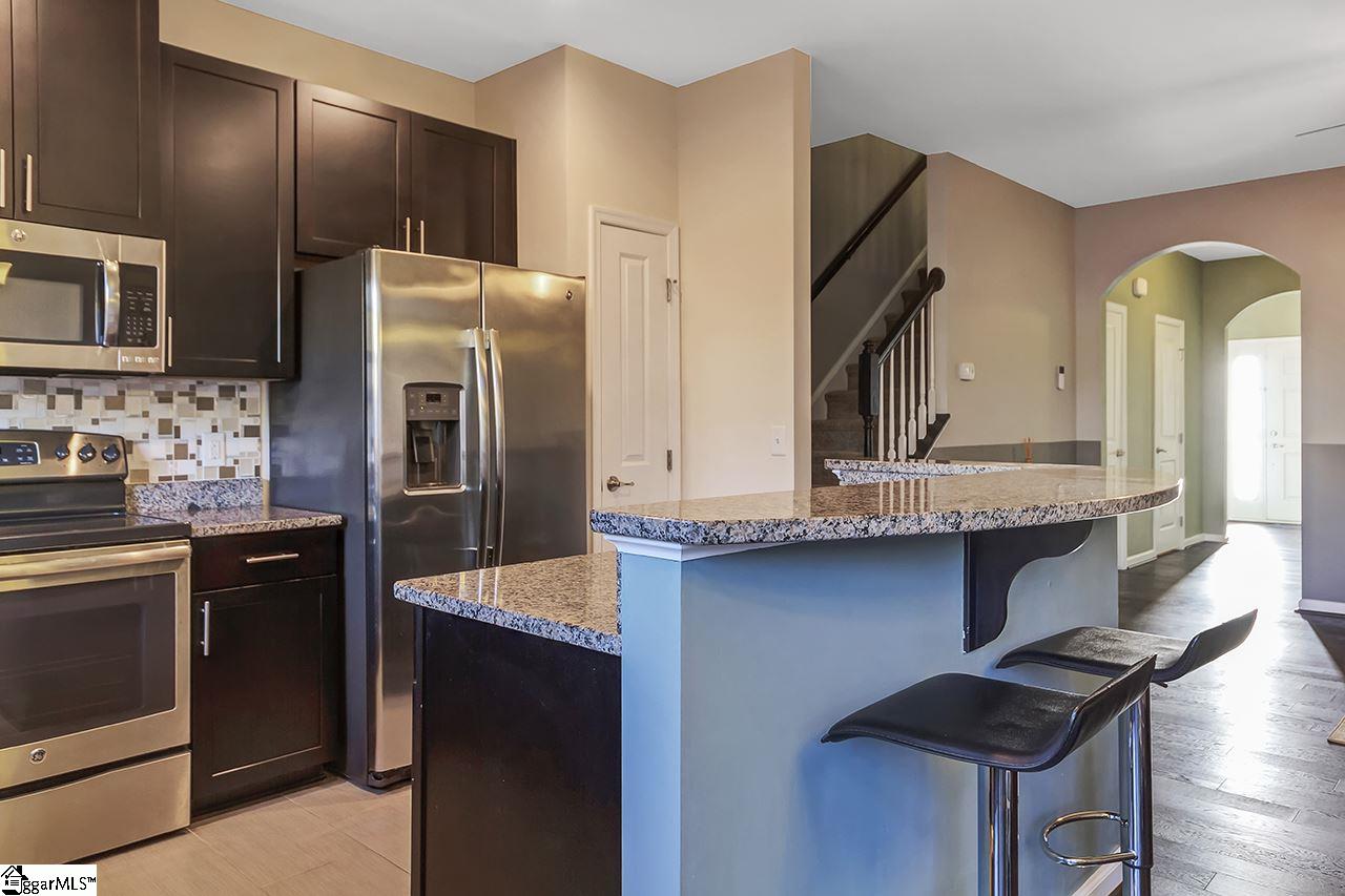 421 Christiane Way Greenville, SC 29607 - Photo 4 of 23 Gallery Image 4