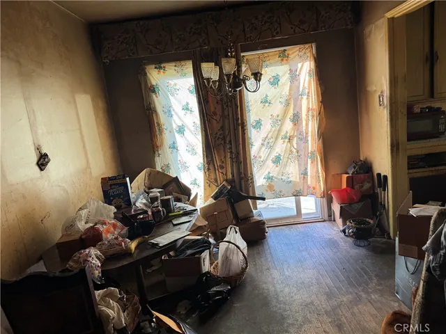 $400,000 | 519 South Holly Avenue, Compton, CA 90221